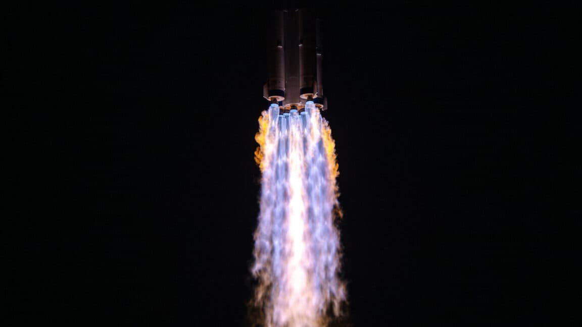 Blue Origin's New Glenn rocket destroyed in pad explosion; China's space debris grows