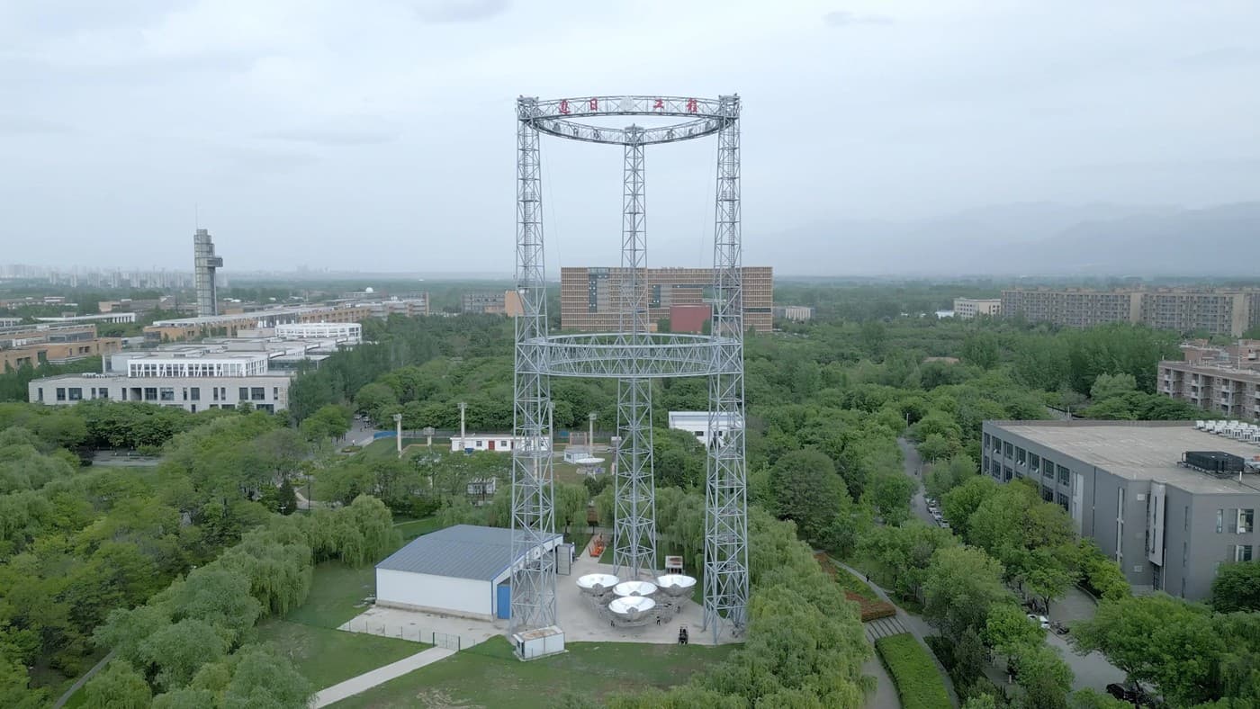 Çin, dron sürülerini uzaydan şarj edecek yenilikçi sistem geliştiriyor