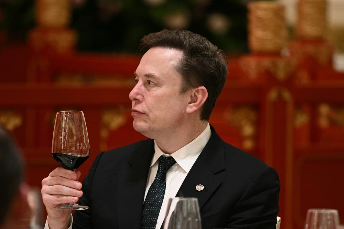 Elon Musk shifts focus from solar power to natural gas and orbital data centers