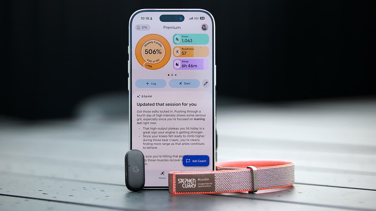 Fitbit Air İncelemesi: Ekransız Giyilebilir Sağlık Takip Cihazı Whoop'a Rakip Oluyor