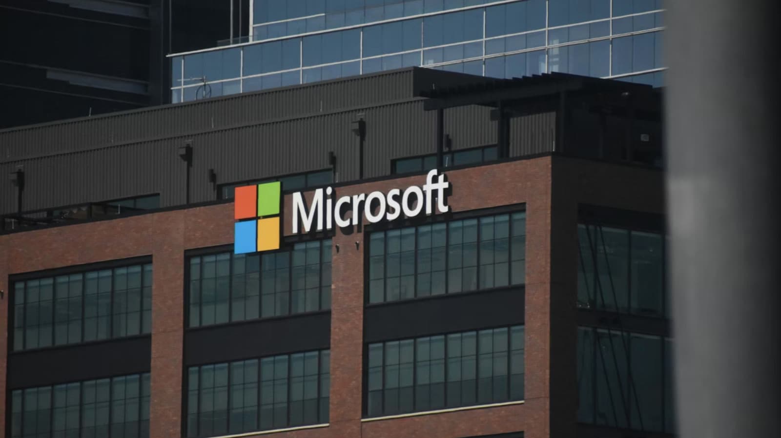 İngiltere Rekabet Kurumu Microsoft Office'i Resmen Soruşturuyor