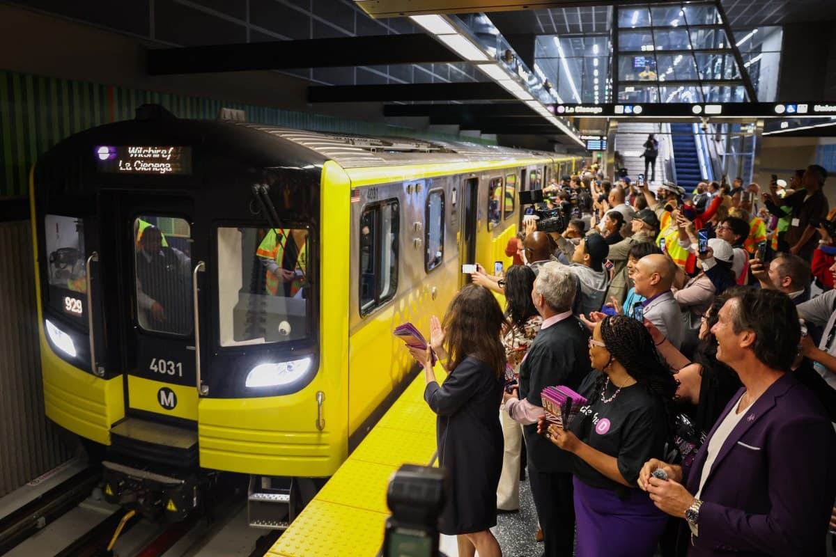 Iranian Hackers Blamed for Breach of Los Angeles Transit System That Took Weeks to Recover