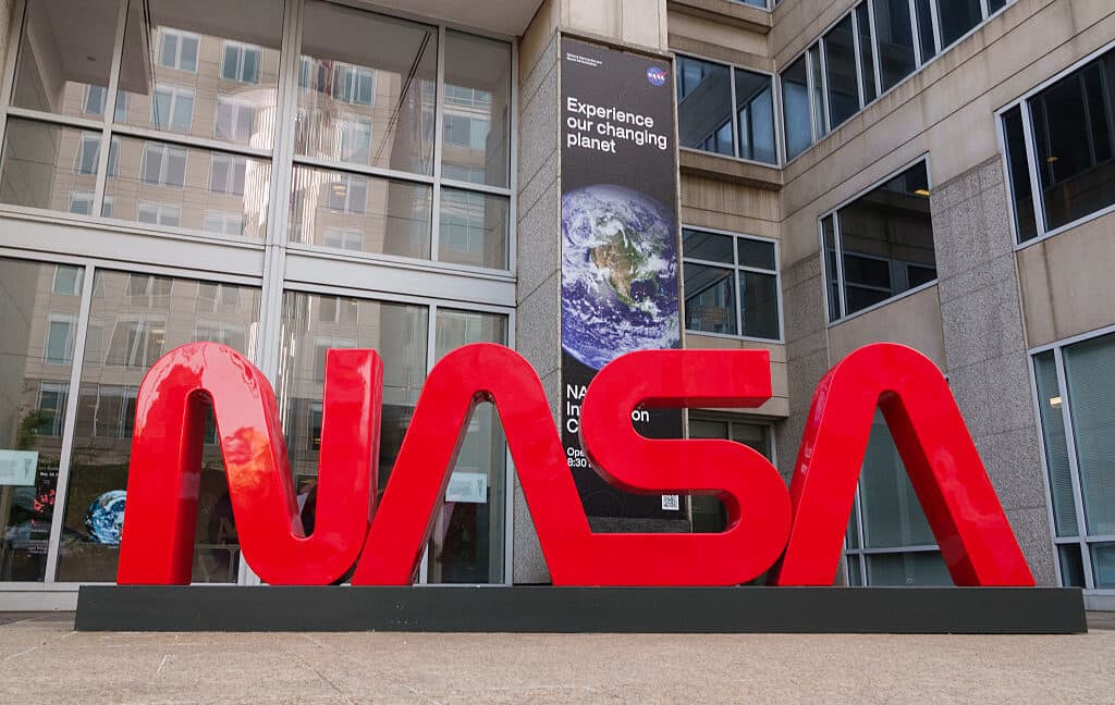 NASA bürokrasiyi azaltmak ve daha hızlı hareket etmek için kapsamlı yeniden yapılanmaya gidiyor