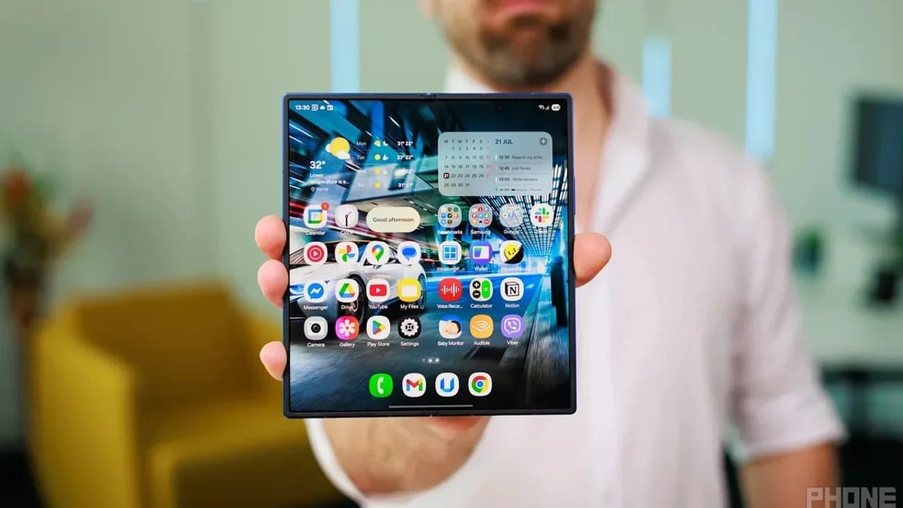 Samsung Galaxy Z Fold 8 ve Ultra Modelleri Sızıntı Fotoğraflarla Ortaya Çıktı