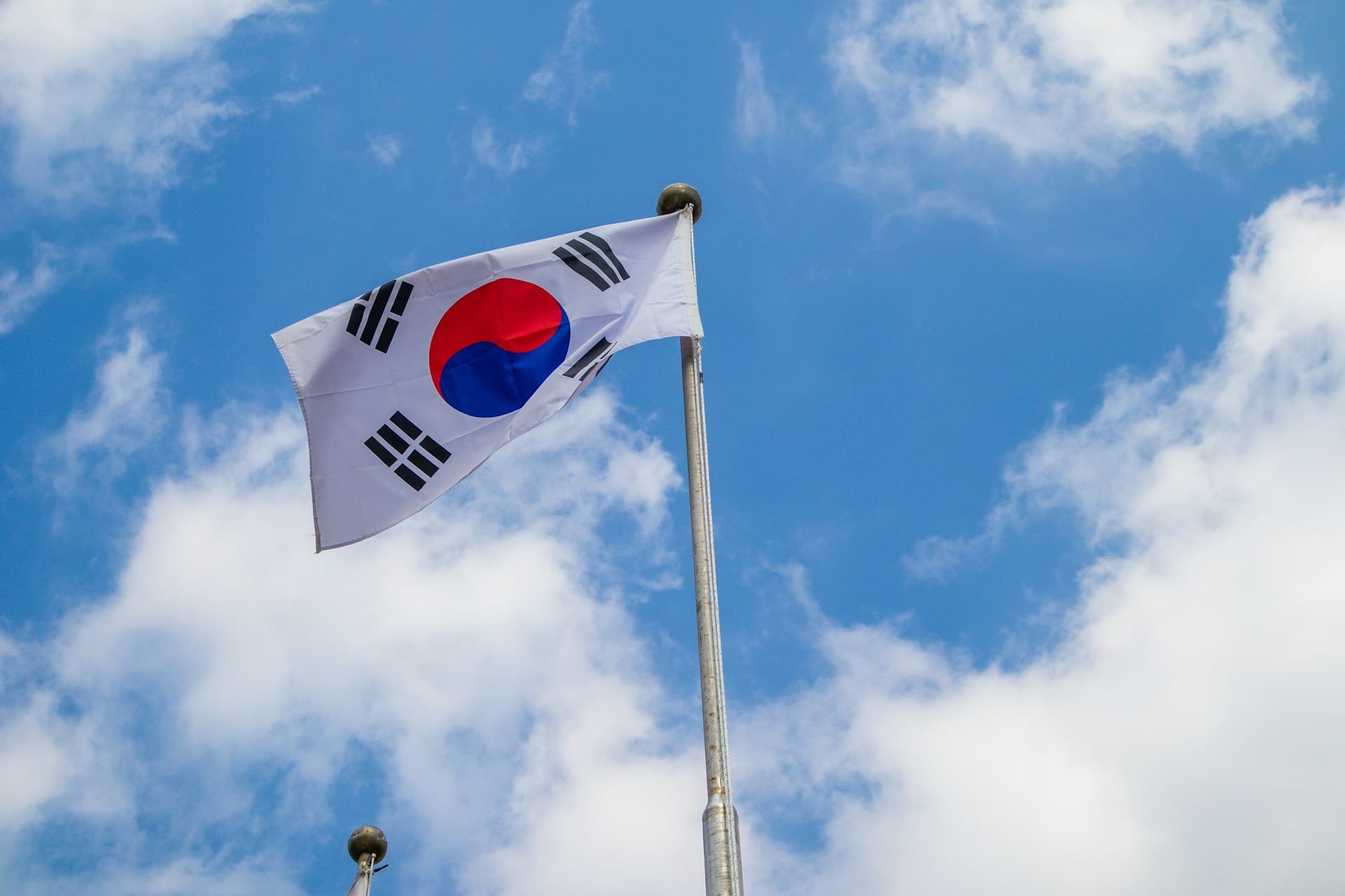 South Korea to Publish Tokenized Securities Regulations in July, Crypto Law by 2027