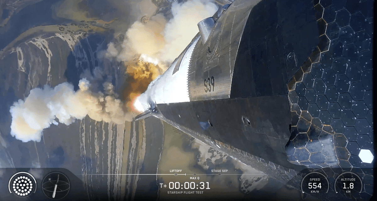 SpaceX Debuts Upgraded Starship V3 in Test Flight, Loses Booster During Landing