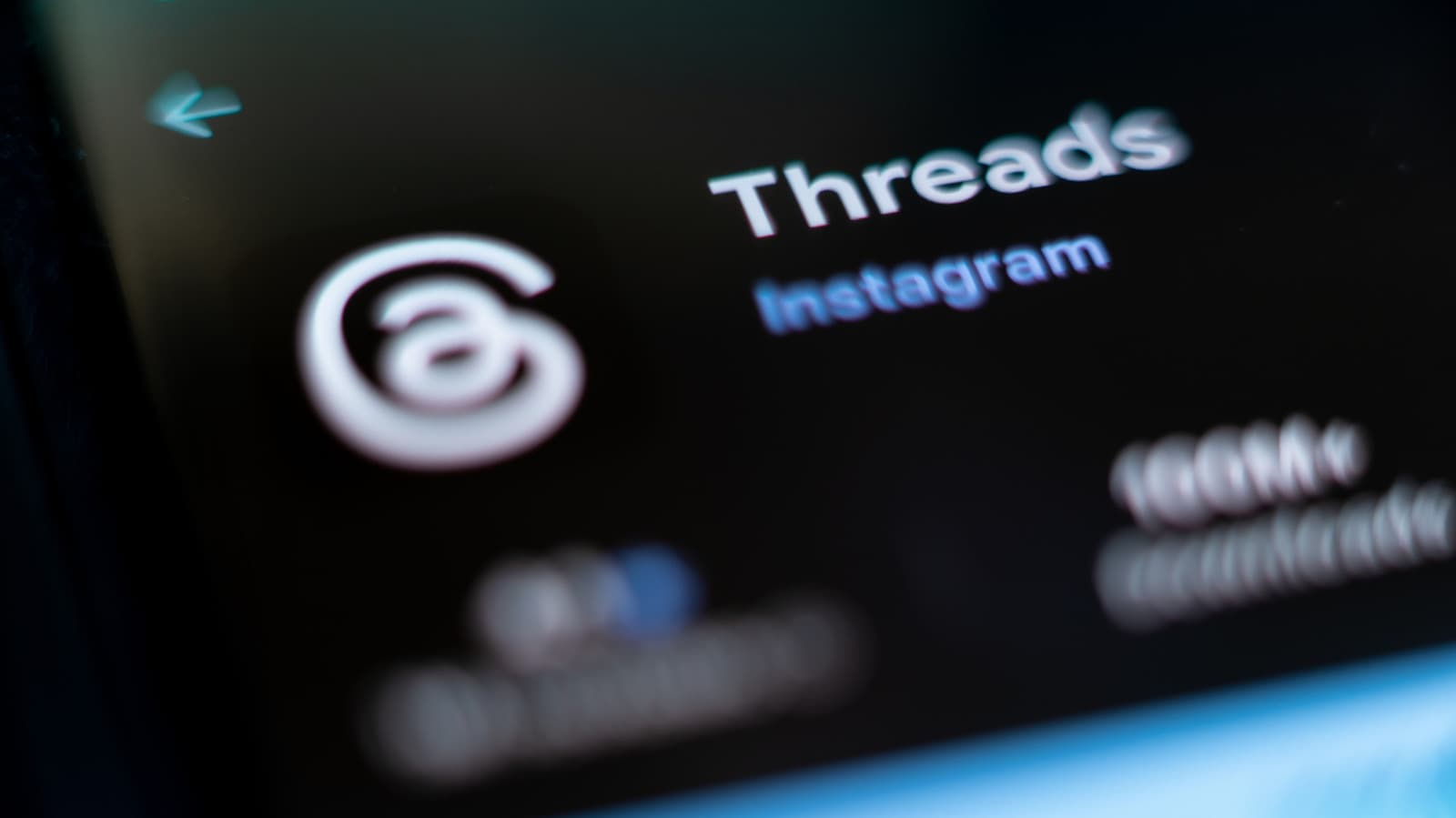 Threads Tests Grok-Like AI Feature That Lets Users Ask Questions