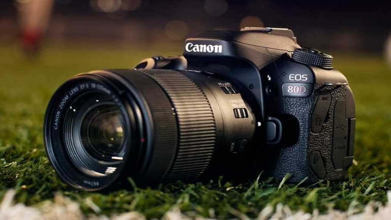 Ticaret Bakanlığı, Gümrükte İmha Edildiği İddia Edilen Fotoğraf Makinesi Olayına Açıklık Getirdi