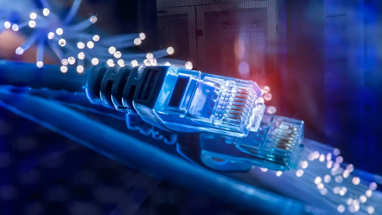 TurkNet Gigafiber Ağı 4,5 Milyon Haneye Ulaşacak: 1.000 Mbps Simetrik Hız Hedefi