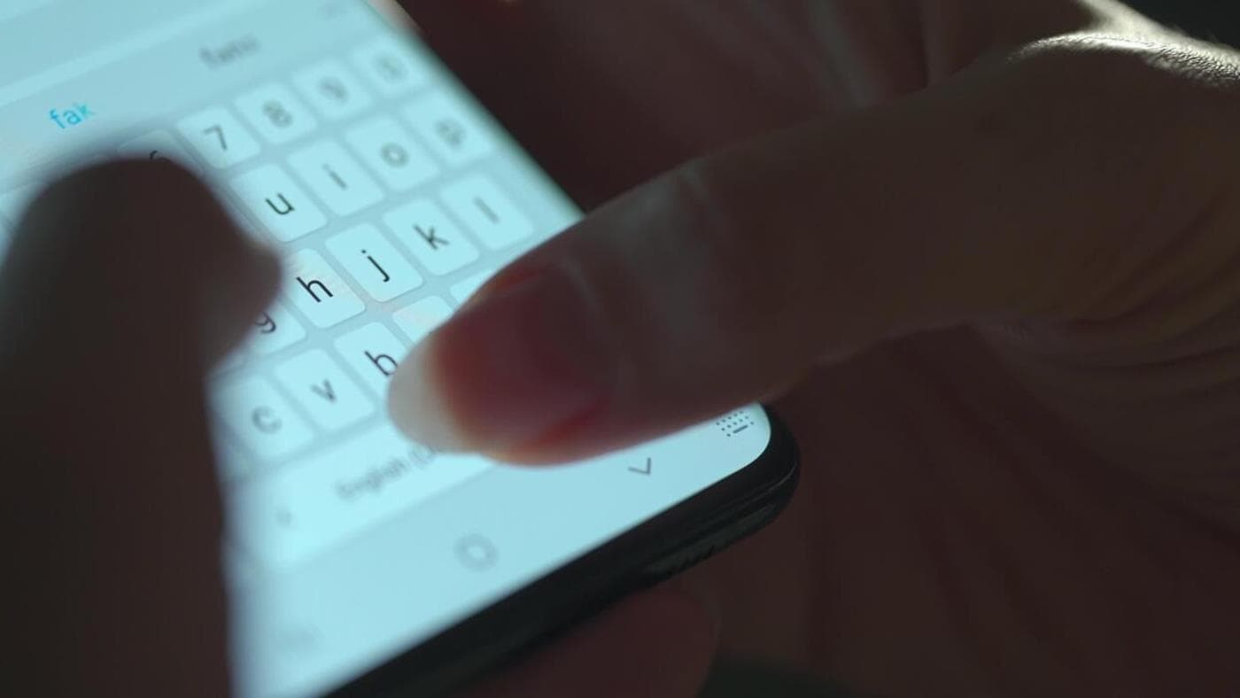 WhatsApp Tests New Feature to Show Online Contacts in a Single List