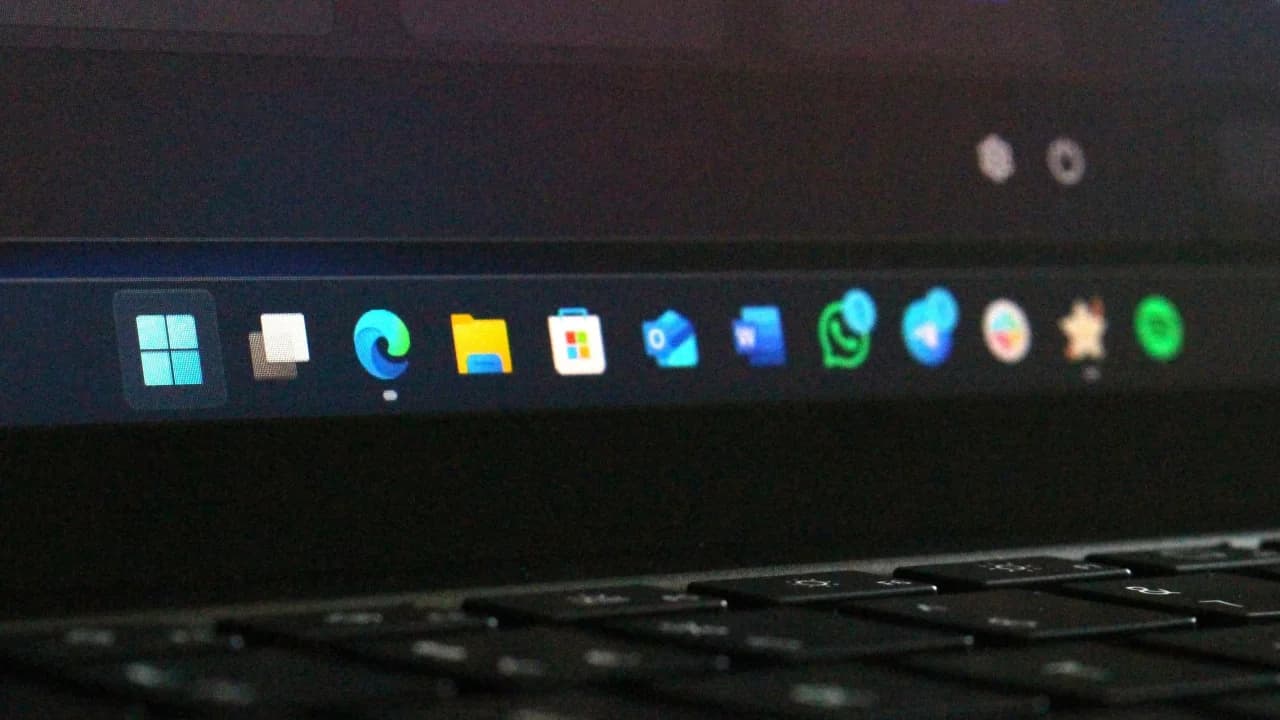 Windows 11 Başlat Menüsü ve Görev Çubuğu Yenileniyor: Yeni Özelleştirme Seçenekleri Geldi