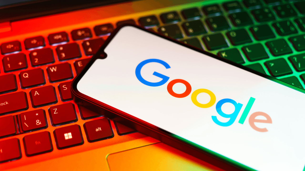 Google, bazı Chromebook modellerini premium sınıfa taşıyor